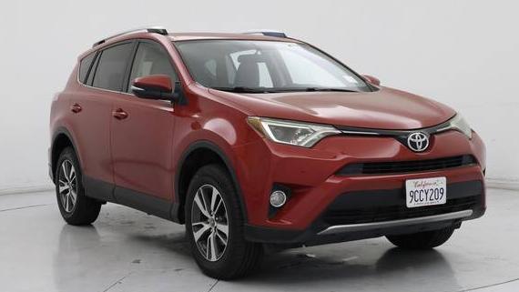 TOYOTA RAV4 2016 JTMWFREV1GJ071679 image
