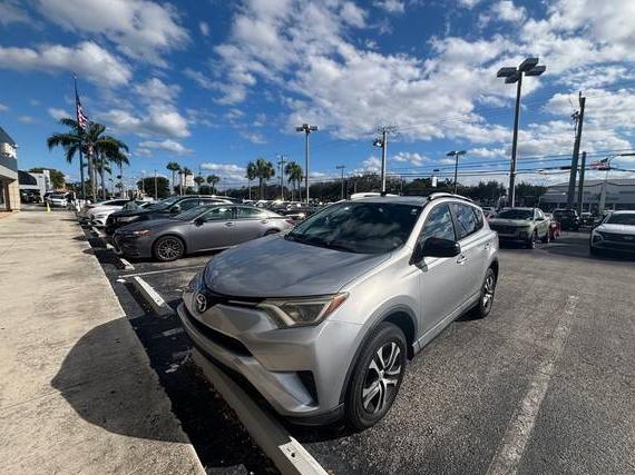 TOYOTA RAV4 2016 2T3ZFREV6GW301196 image TOYOTA RAV4 2016 2T3ZFREV6GW301196 image