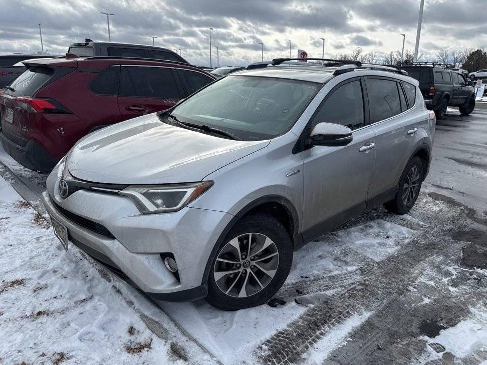 TOYOTA RAV4 2016 JTMRJREV2GD012960 image