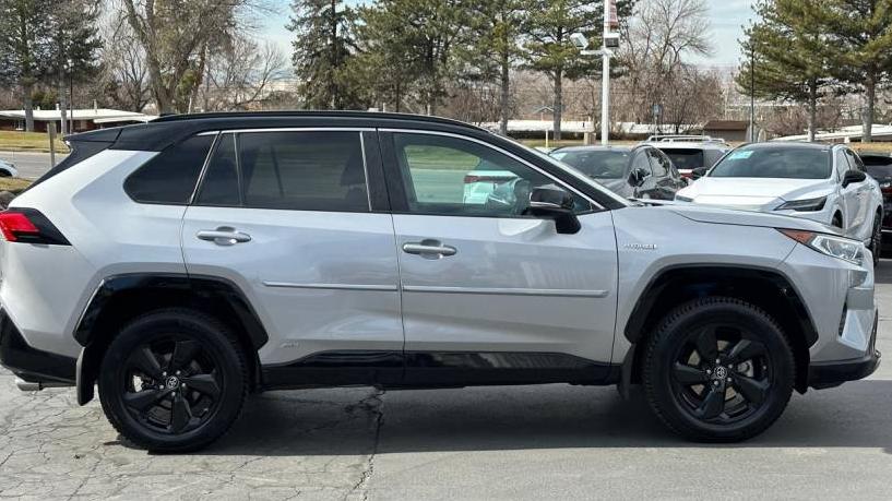 TOYOTA RAV4 2019 2T3EWRFVXKW026664 image