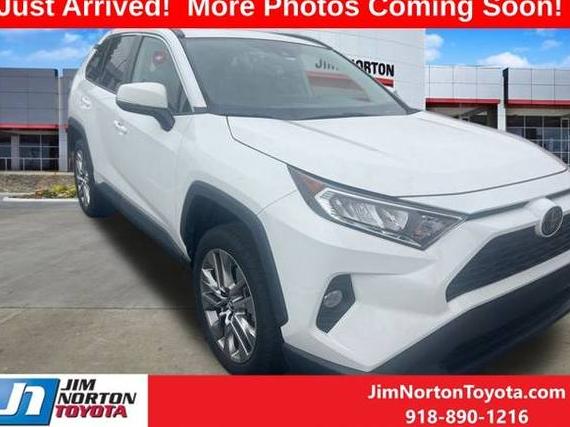 TOYOTA RAV4 2019 2T3C1RFV6KW012122 image