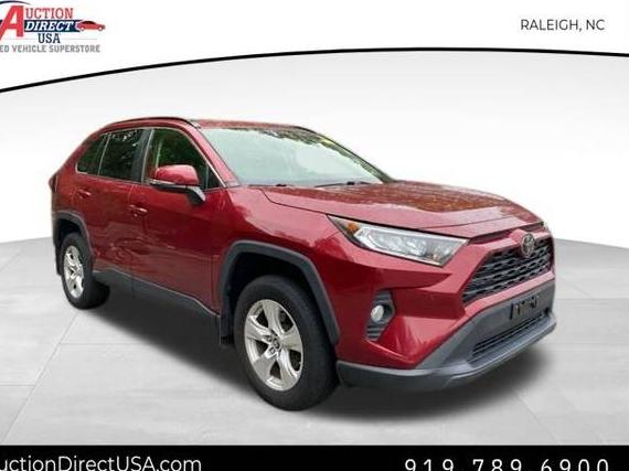 TOYOTA RAV4 2019 JTMP1RFV8KD505895 image