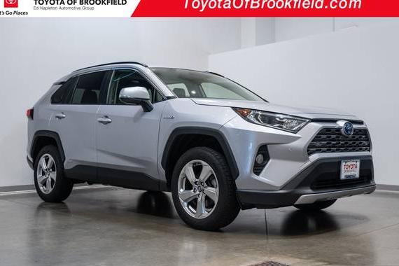 TOYOTA RAV4 2019 JTMDWRFV8KD023867 image