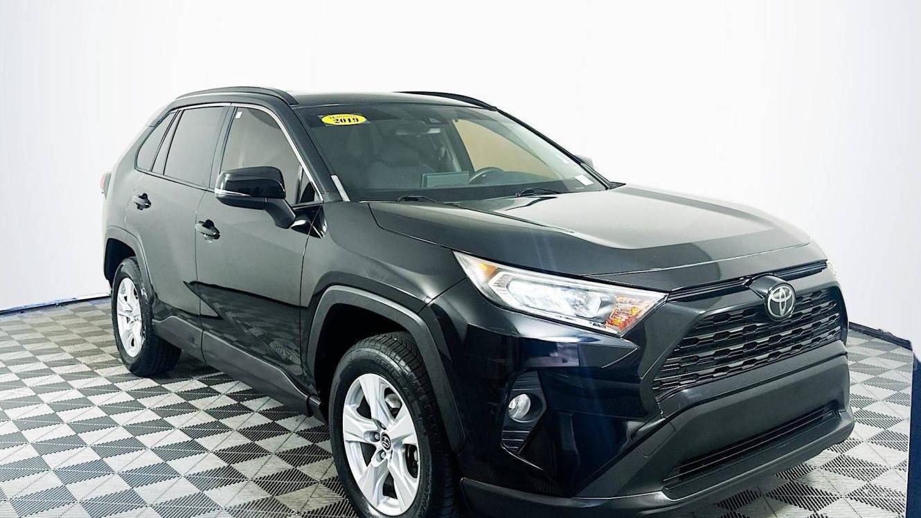 TOYOTA RAV4 2019 JTMW1RFVXKD503111 image