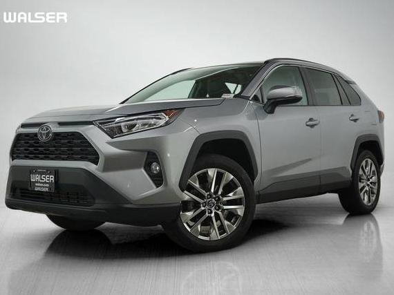 TOYOTA RAV4 2019 2T3A1RFV1KW083574 image