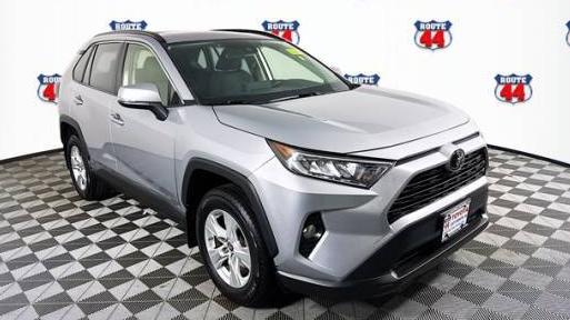 TOYOTA RAV4 2019 JTMP1RFV0KD515921 image