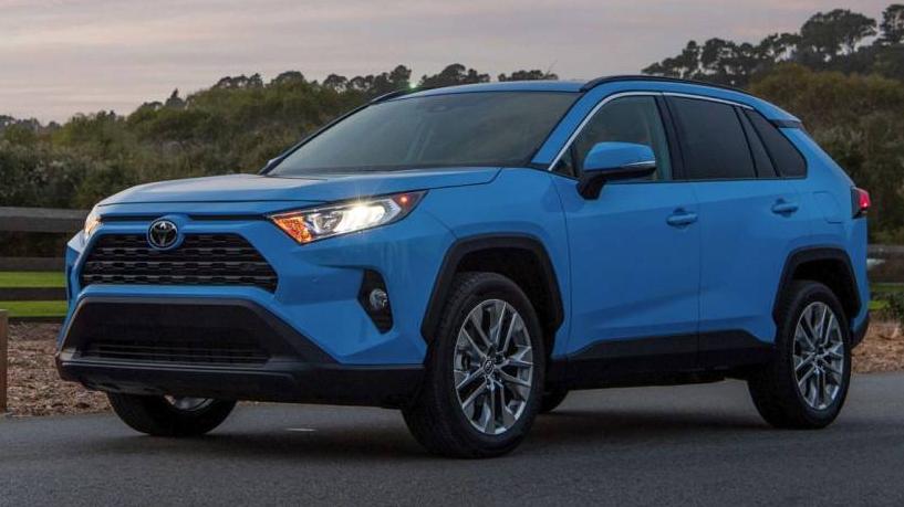 TOYOTA RAV4 2019 JTMP1RFV8KJ006533 image