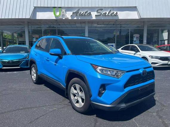 TOYOTA RAV4 2019 JTMP1RFV4KD025921 image