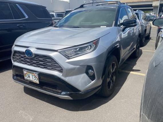 TOYOTA RAV4 2019 JTMEWRFV3KJ017402 image