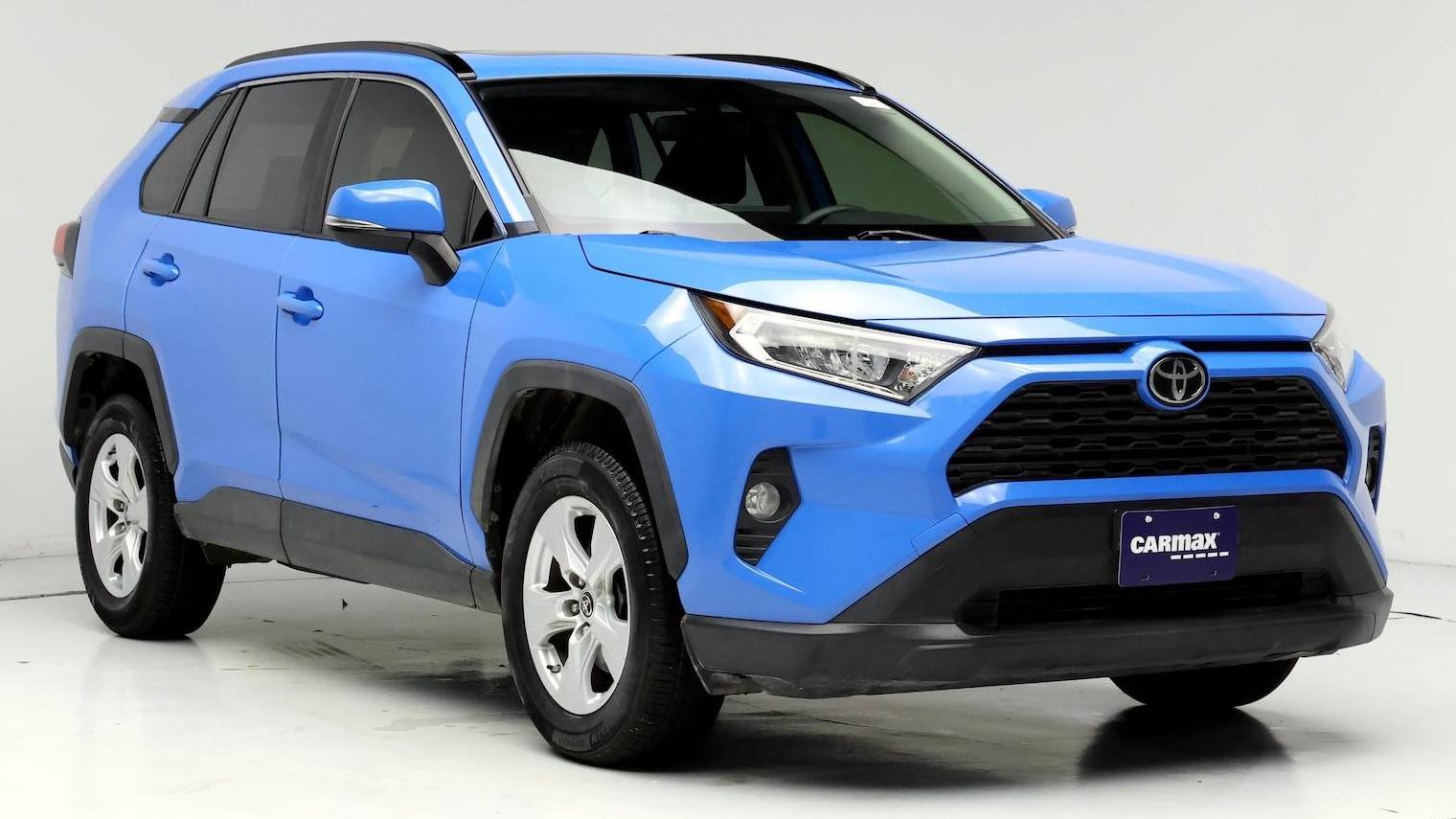 TOYOTA RAV4 2019 JTMW1RFV2KD024231 image