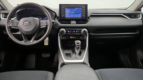 TOYOTA RAV4 2019 2T3H1RFV6KC020938 image