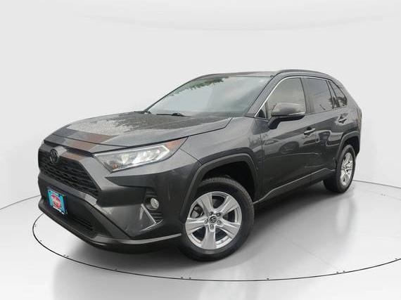 TOYOTA RAV4 2019 JTMP1RFV7KD029333 image