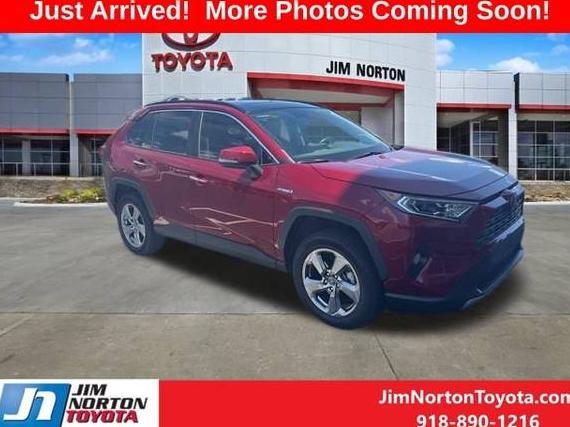 TOYOTA RAV4 2019 JTMDWRFV6KD517306 image