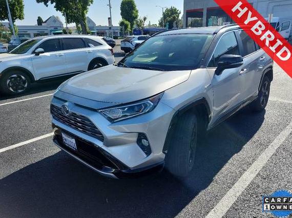 TOYOTA RAV4 2019 JTMEWRFV3KJ019991 image