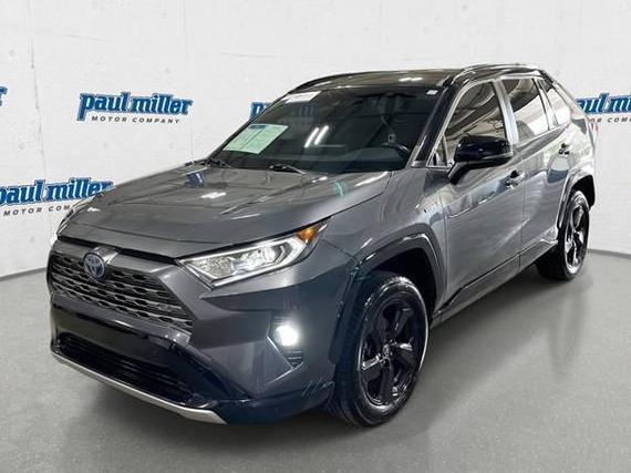 TOYOTA RAV4 2019 JTMEWRFV2KD521096 image