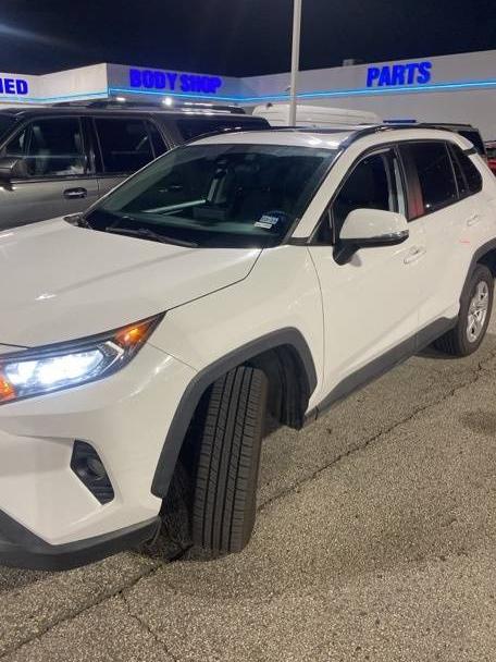 TOYOTA RAV4 2019 2T3P1RFV4KC012767 image