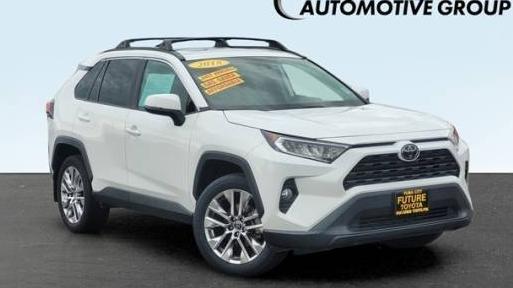 TOYOTA RAV4 2019 2T3C1RFV3KW046793 image