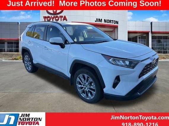TOYOTA RAV4 2019 JTMC1RFV1KJ011250 image