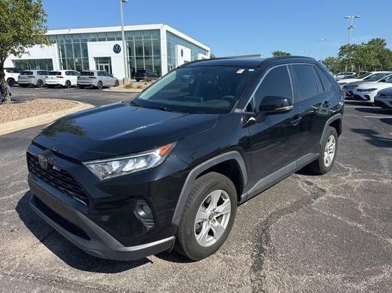 TOYOTA RAV4 2019 2T3W1RFV4KW015355 image