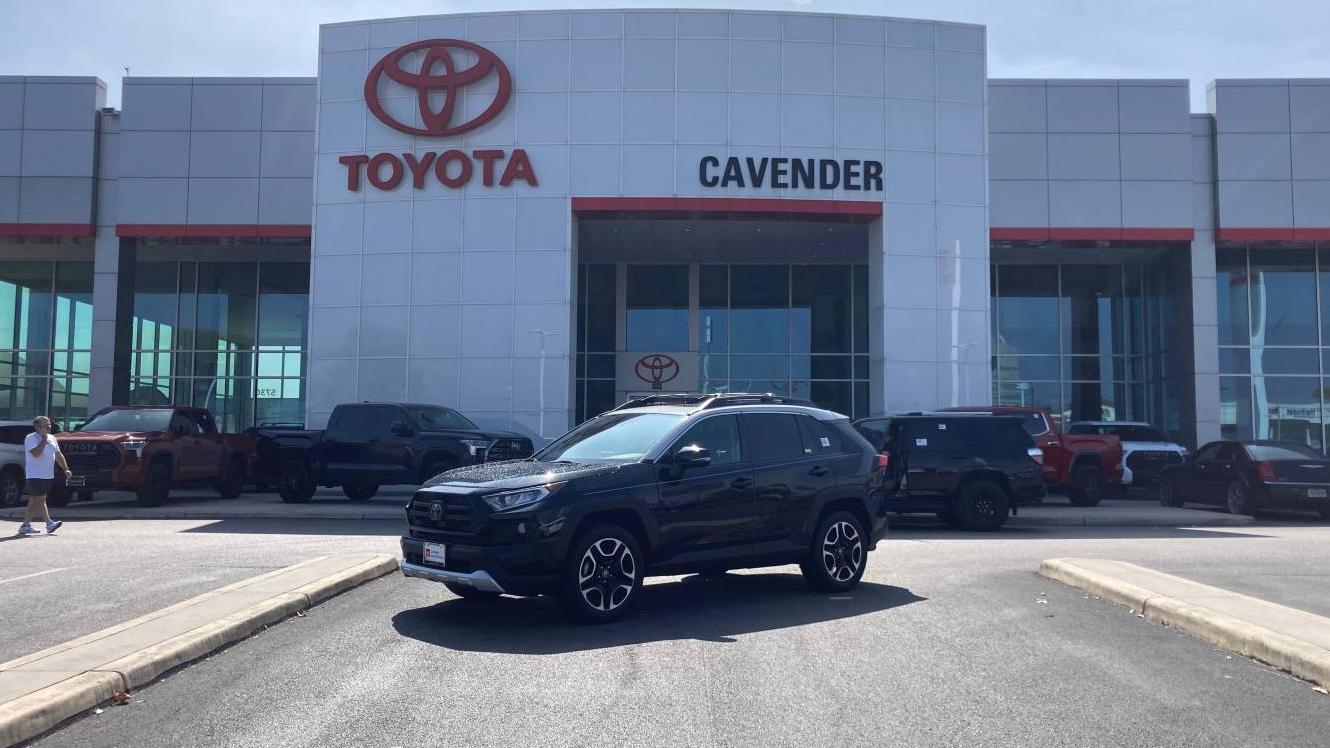 TOYOTA RAV4 2019 2T3J1RFV1KW016621 image