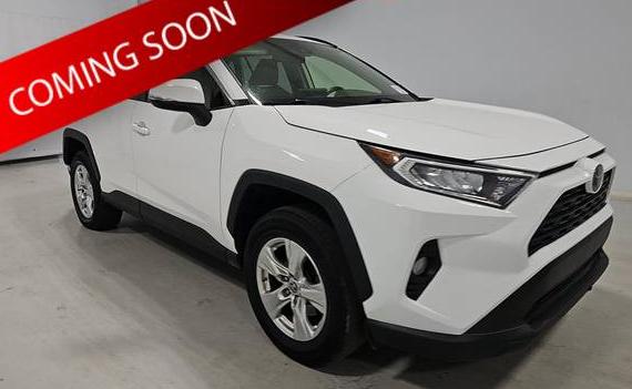 TOYOTA RAV4 2019 JTMP1RFV9KD021301 image