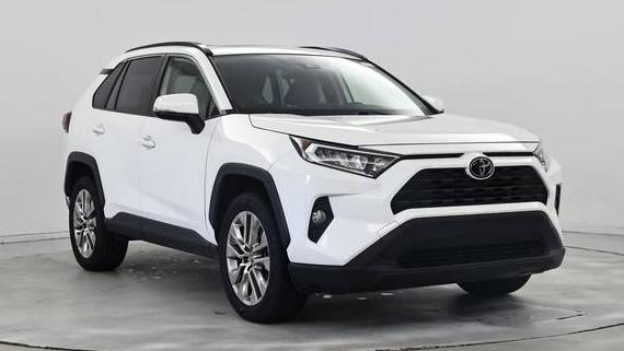 TOYOTA RAV4 2019 JTMC1RFVXKD503242 image