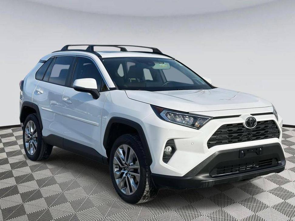 TOYOTA RAV4 2019 2T3A1RFVXKW081645 image