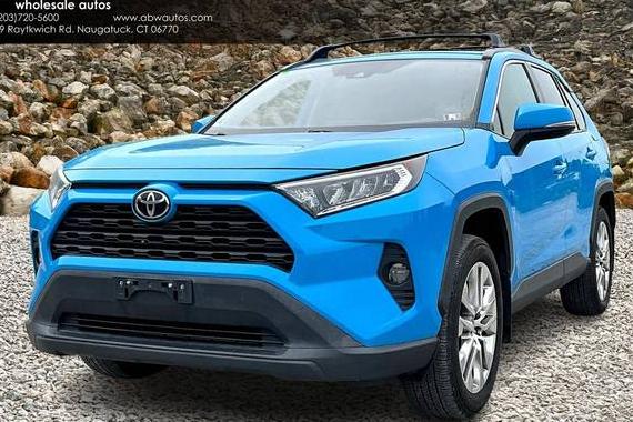 TOYOTA RAV4 2019 2T3A1RFV5KW001782 image