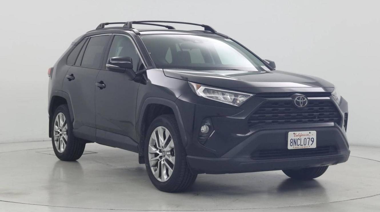 TOYOTA RAV4 2019 2T3C1RFV2KW056344 image