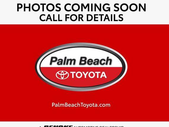 TOYOTA RAV4 2019 JTMH1RFV1KJ015661 image