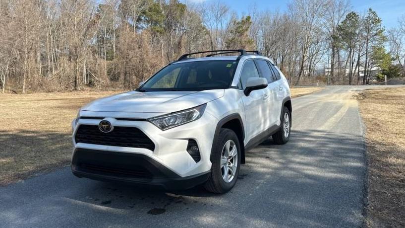 TOYOTA RAV4 2019 JTMP1RFV1KD504927 image