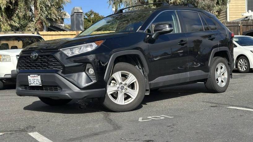 TOYOTA RAV4 2019 2T3W1RFV9KC019595 image