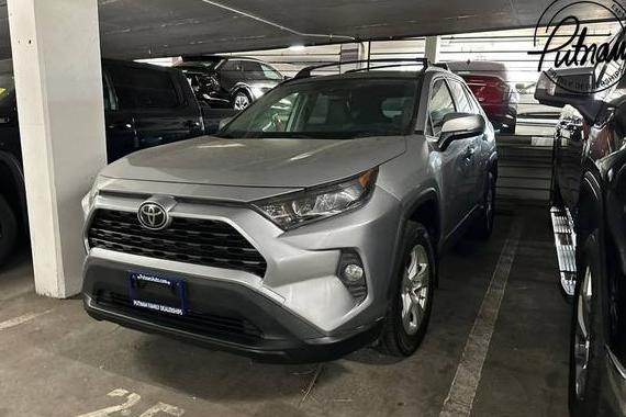 TOYOTA RAV4 2019 JTMP1RFV4KD029032 image TOYOTA RAV4 2019 JTMP1RFV4KD029032 image