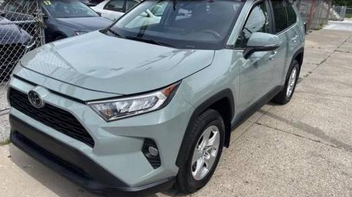 TOYOTA RAV4 2019 JTMP1RFV7KD003847 image