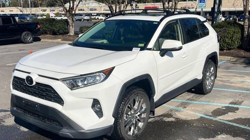 TOYOTA RAV4 2019 JTMA1RFV4KD502062 image