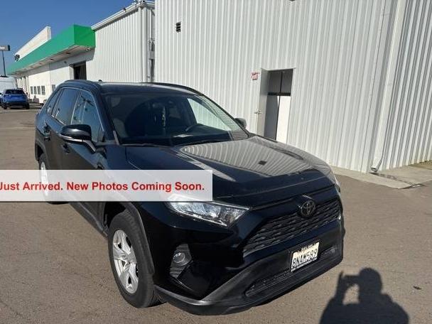 TOYOTA RAV4 2019 2T3W1RFV5KW009001 image