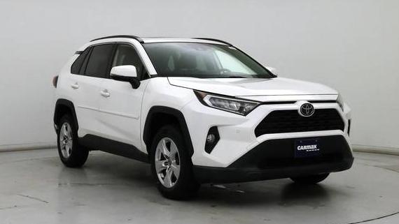 TOYOTA RAV4 2019 JTMP1RFVXKD018326 image