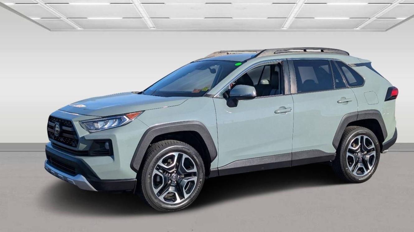 TOYOTA RAV4 2019 2T3J1RFV1KC005796 image