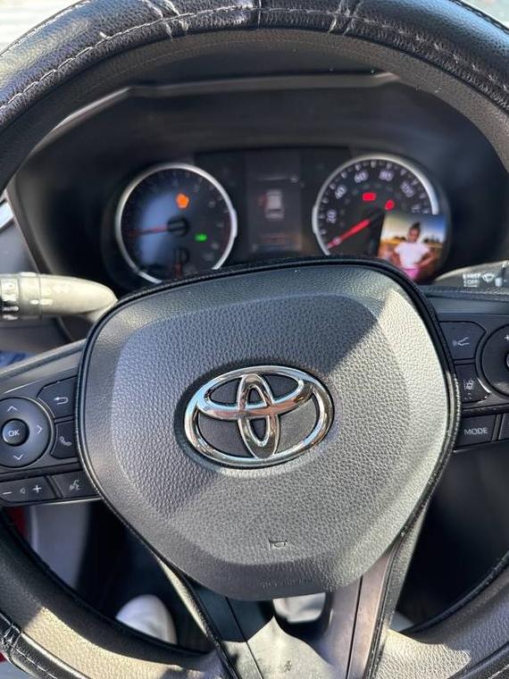 TOYOTA RAV4 2019 2T3W1RFV5KW044444 image TOYOTA RAV4 2019 2T3W1RFV5KW044444 image