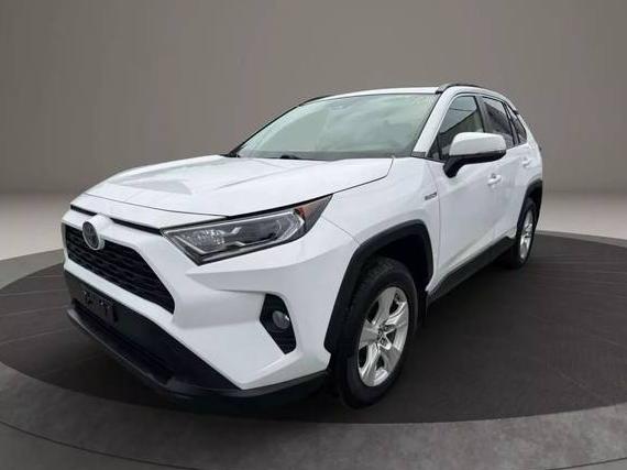TOYOTA RAV4 2019 JTMRWRFVXKD030972 image