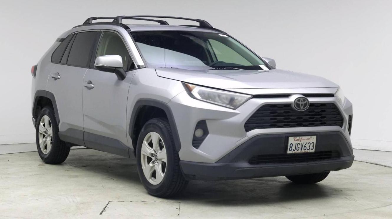 TOYOTA RAV4 2019 JTMP1RFV0KD018044 image