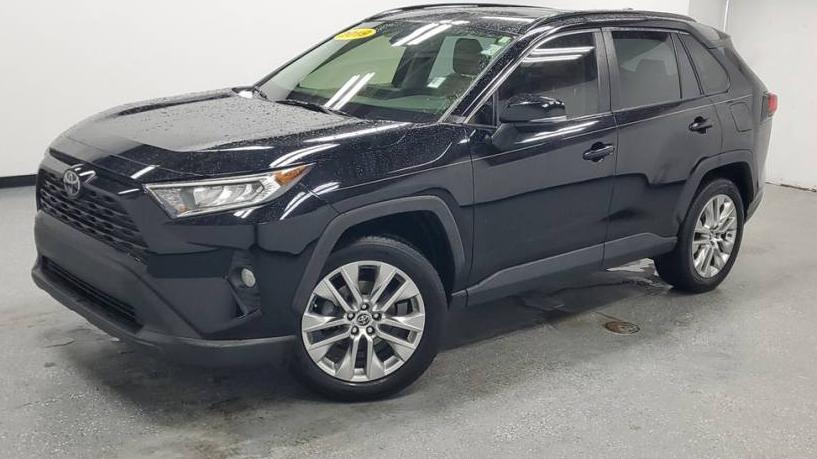 TOYOTA RAV4 2019 JTMA1RFVXKD026318 image