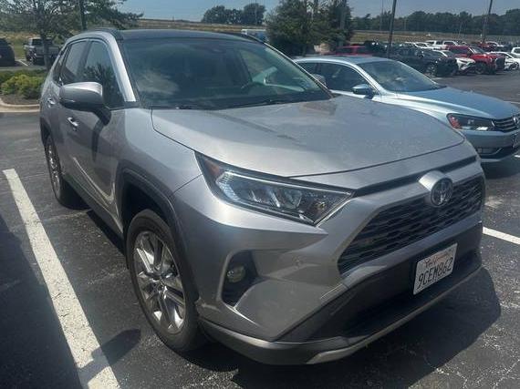 TOYOTA RAV4 2019 JTMN1RFV9KD521904 image