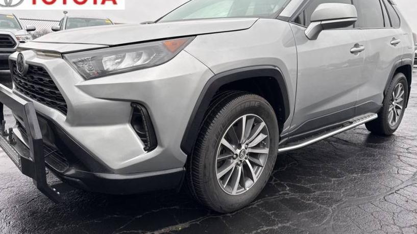 TOYOTA RAV4 2019 JTMH1RFV6KJ005630 image