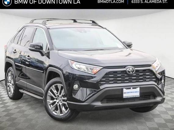 TOYOTA RAV4 2019 2T3C1RFVXKC021195 image