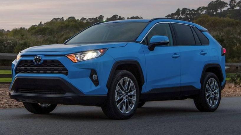 TOYOTA RAV4 2019 JTMP1RFV7KD523711 image