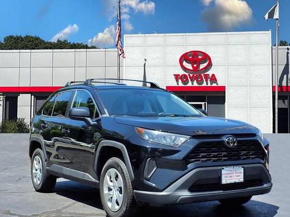 TOYOTA RAV4 2019 2T3F1RFV8KC058047 image