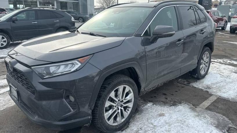 TOYOTA RAV4 2019 2T3A1RFV2KW073720 image