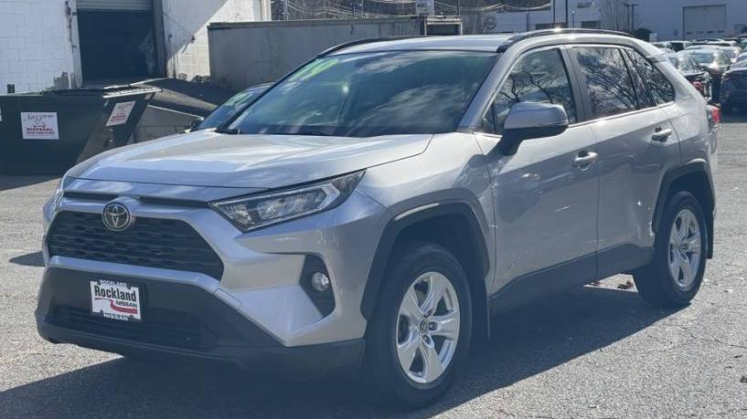 TOYOTA RAV4 2019 JTMP1RFV5KD509113 image