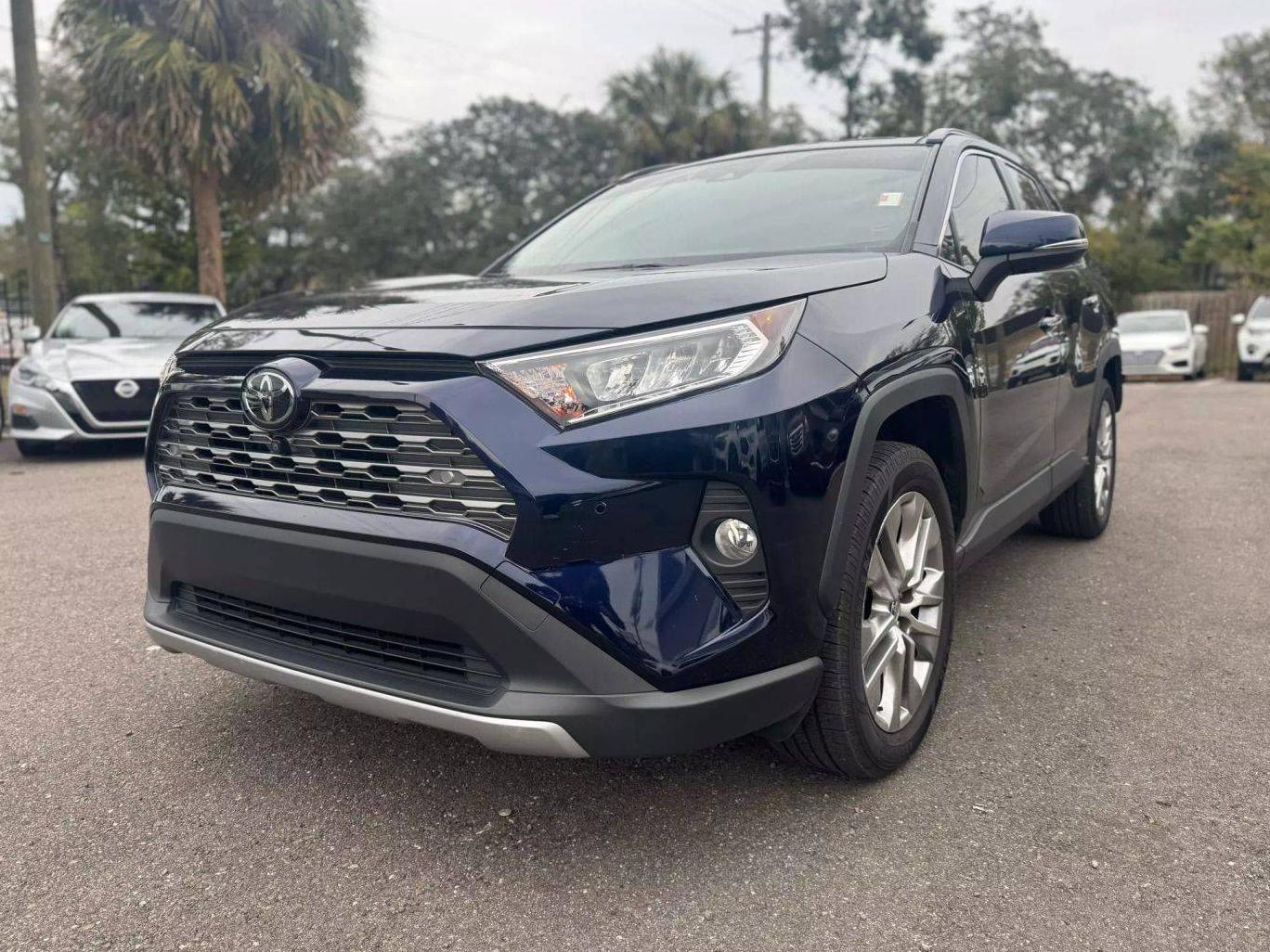 TOYOTA RAV4 2019 JTMY1RFV2KD517156 image